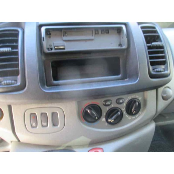 renault trafic combi (ab 4.01) del año 2005
