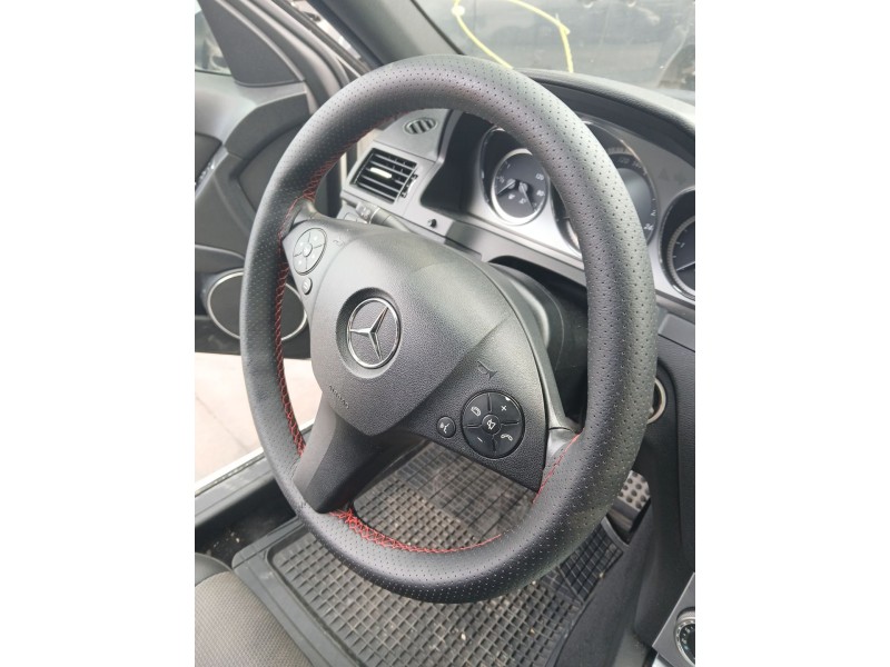 Recambio de volante para mercedes-benz clase c (w204) c 220 cdi (204.002) referencia OEM IAM   