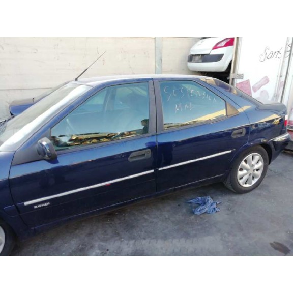 citroën xantia berlina del año 1999