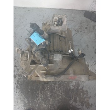 Recambio de despiece caja cambios para hyundai i40 i (vf) 1.7 crdi referencia OEM IAM SF81JF 185.428KM DAÑADA