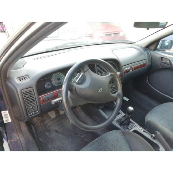 citroën xantia berlina del año 1999