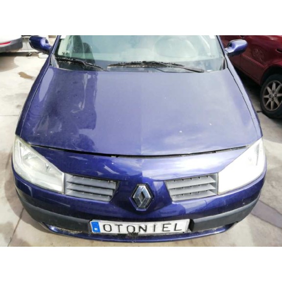 renault megane ii classic berlina del año 2004