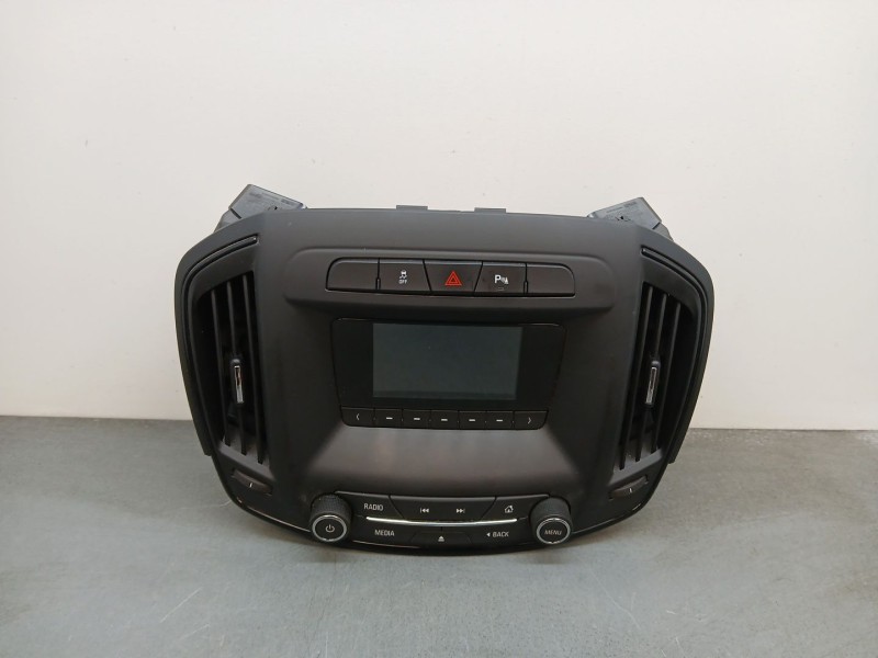 Recambio de sistema audio / radio cd para opel insignia berlina expression referencia OEM IAM 26681369  pantalla