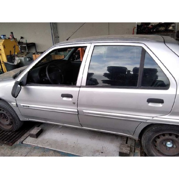 citroën saxo del año 2000