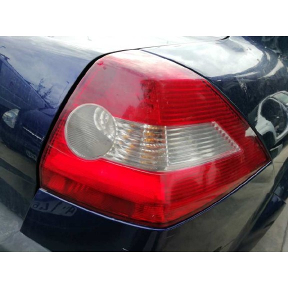 renault megane ii classic berlina del año 2004