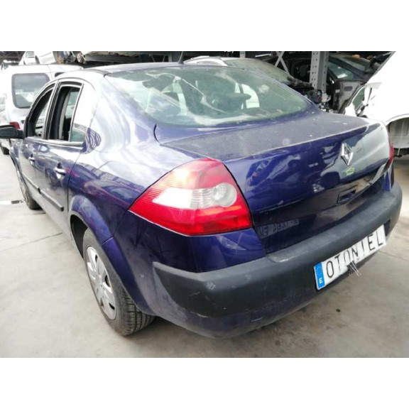 renault megane ii classic berlina del año 2004