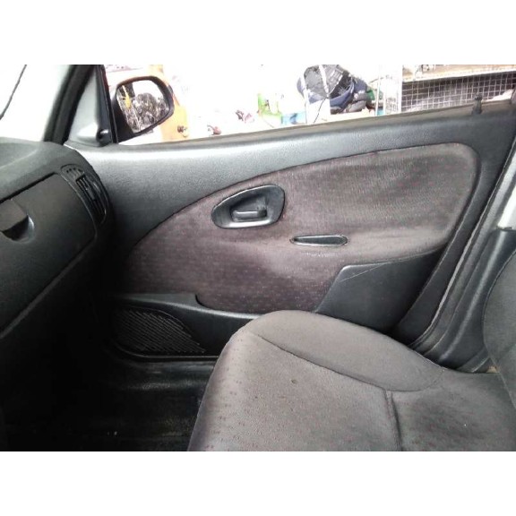 citroën saxo del año 2000