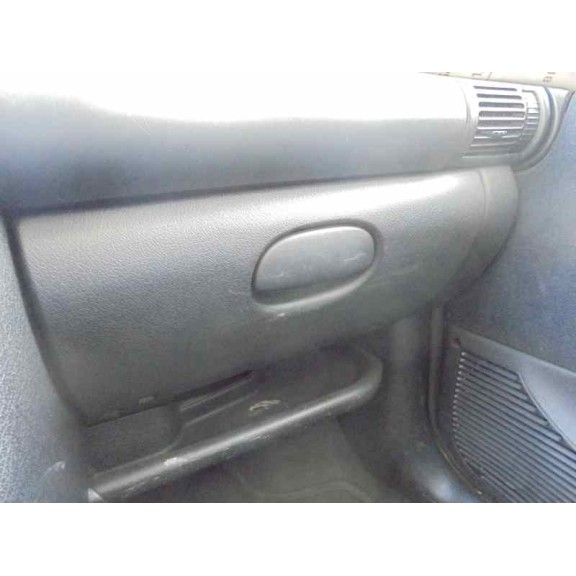 opel corsa b del año 1999