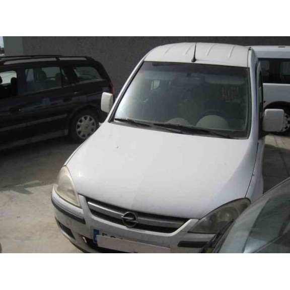 opel combo (corsa c) del año 2004