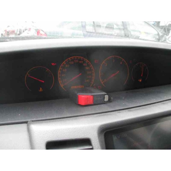 nissan primera trav. (p12) del año 2005