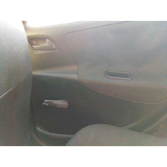 peugeot 207 del año 2007