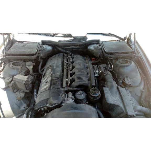 bmw serie 5 berlina (e39) del año 1998