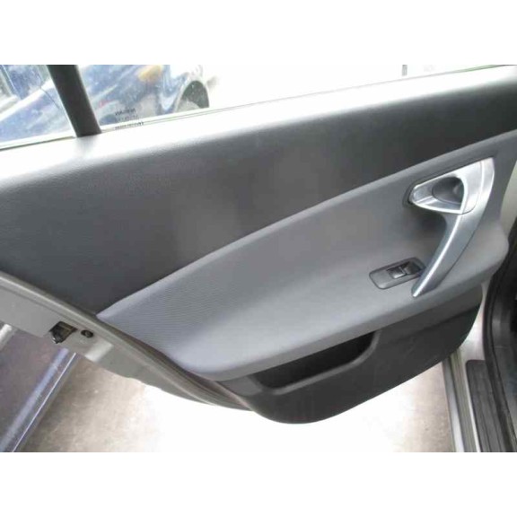 nissan primera trav. (p12) del año 2005