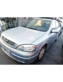 opel astra g berlina del año 2002 2
