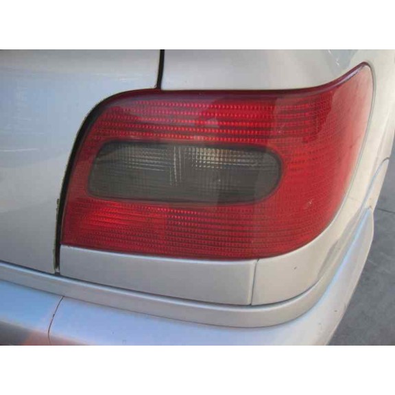 citroën xsara berlina del año 2000