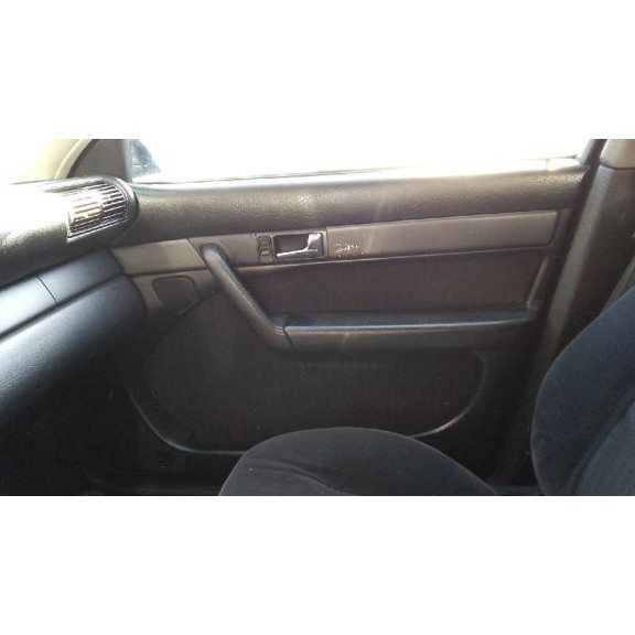 audi a6 berlina (c4) del año 1995