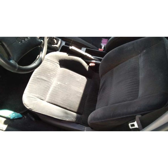 audi a6 berlina (c4) del año 1995