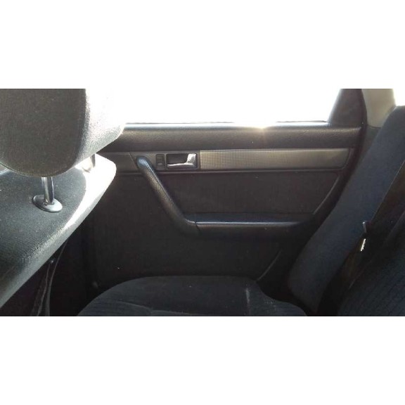 audi a6 berlina (c4) del año 1995