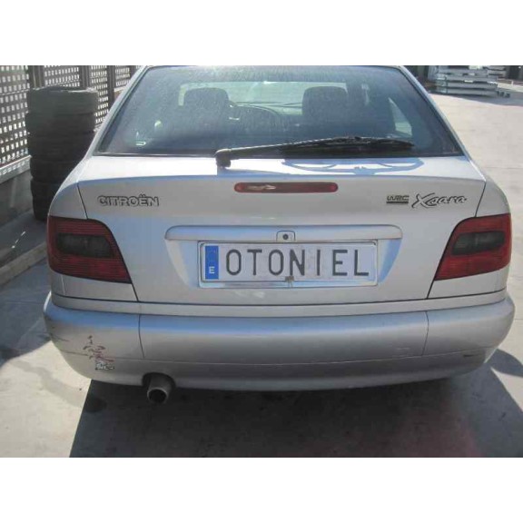 citroën xsara berlina del año 2000