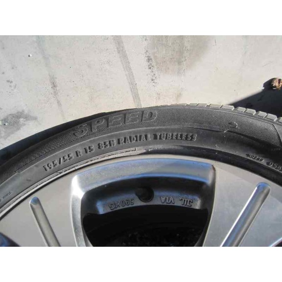 citroën xsara berlina del año 2000