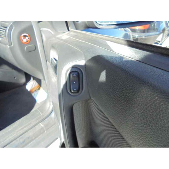 opel astra g berlina del año 2002