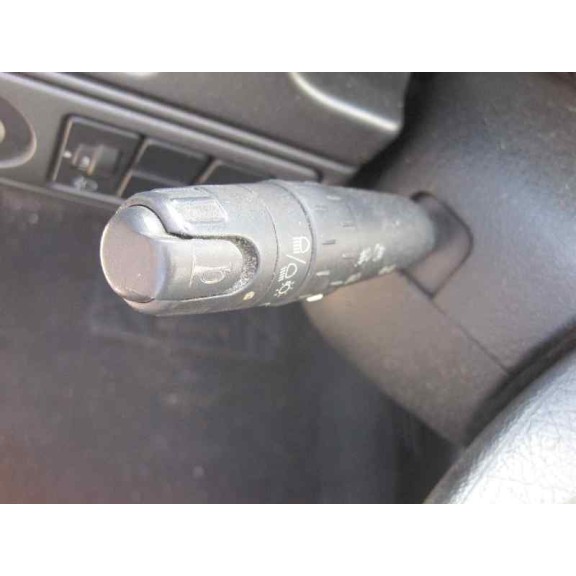 citroën xsara berlina del año 2000