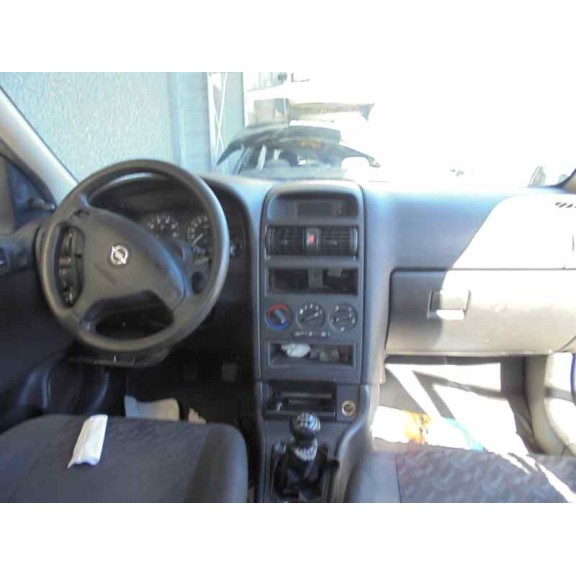 opel astra g berlina del año 2002