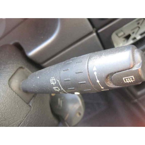 citroën xsara berlina del año 2000