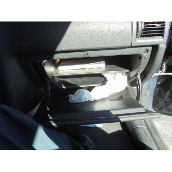 opel astra g berlina del año 2002