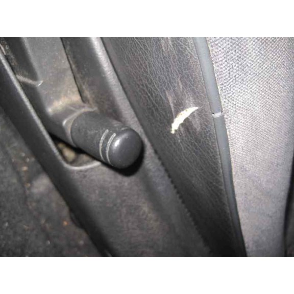 citroën xsara berlina del año 2000