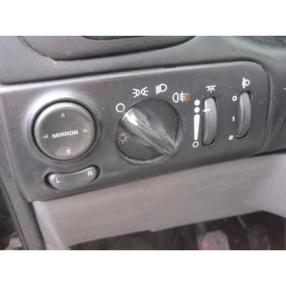 chrysler voyager (gs) del año 2000