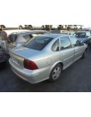 opel vectra b berlina del año 2000