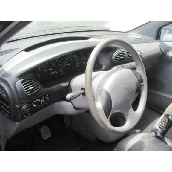 chrysler voyager (gs) del año 2000