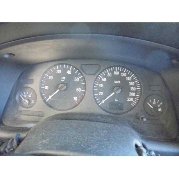 opel astra g berlina del año 2002