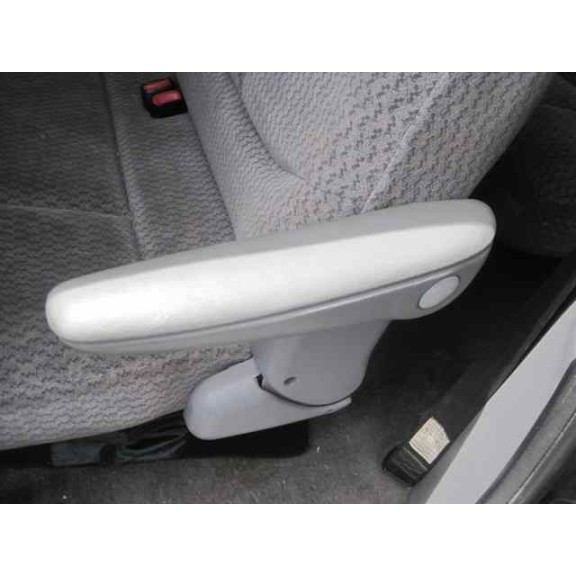 chrysler voyager (gs) del año 2000