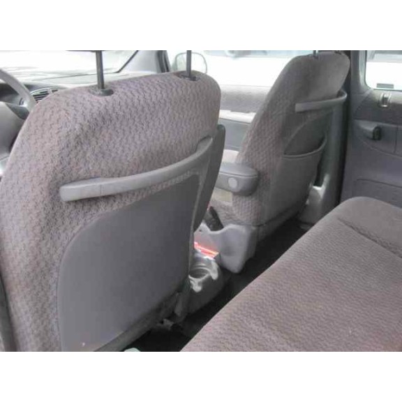 chrysler voyager (gs) del año 2000