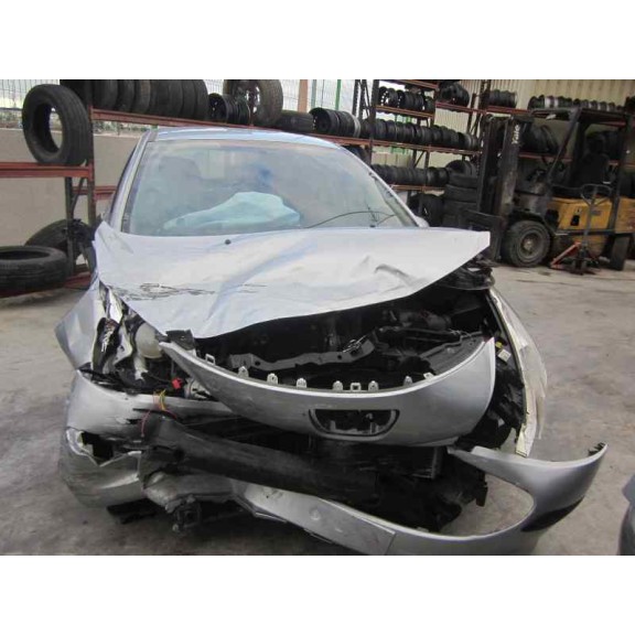 peugeot 207 del año 2009