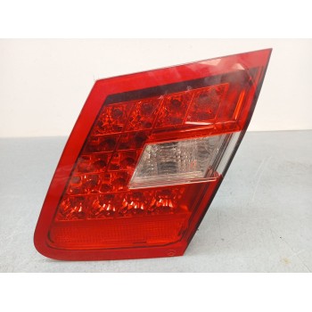 PILOTO TRASERO DERECHO INTERIOR 212906025864 