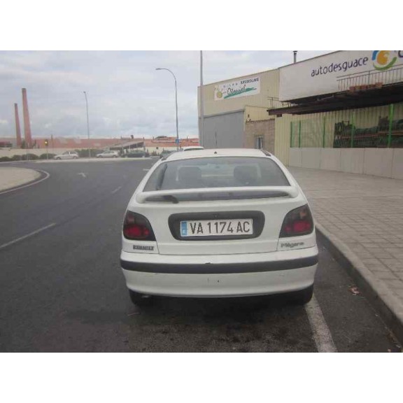 renault megane i berlina hatchback (ba0) del año 1996