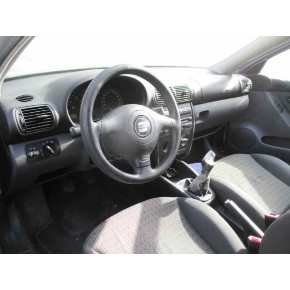 seat toledo (1m2) del año 2002