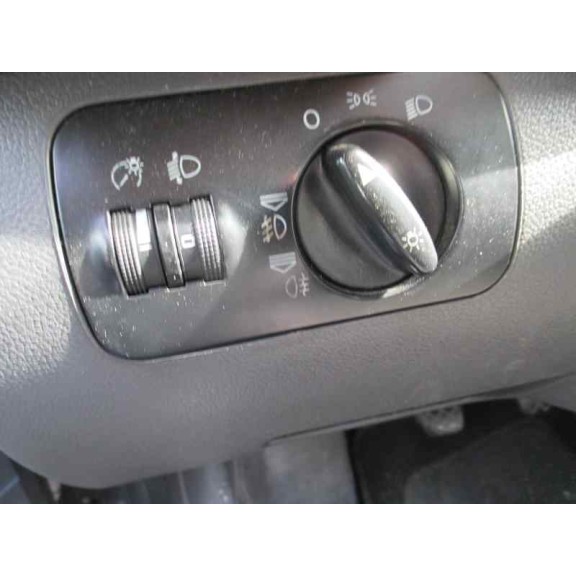 seat toledo (1m2) del año 2002