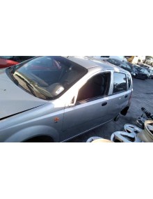 daewoo kalos del año 2004 2