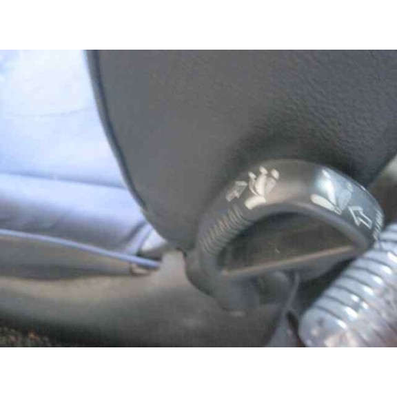 peugeot 206 berlina del año 2002