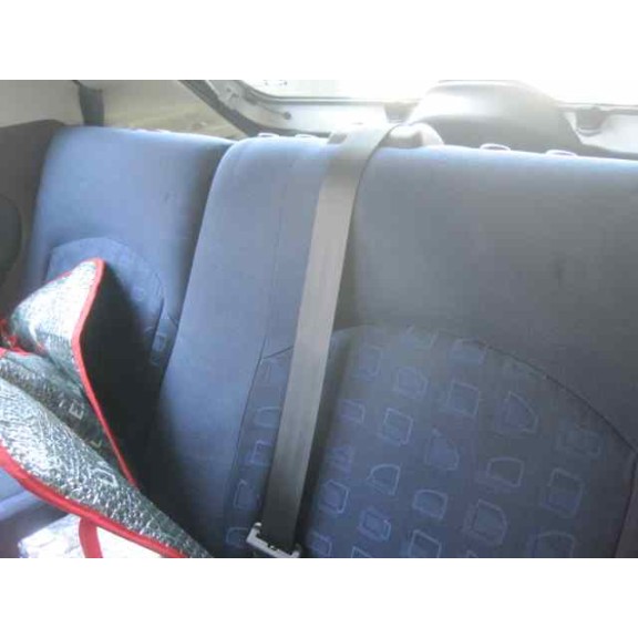 peugeot 206 berlina del año 2002