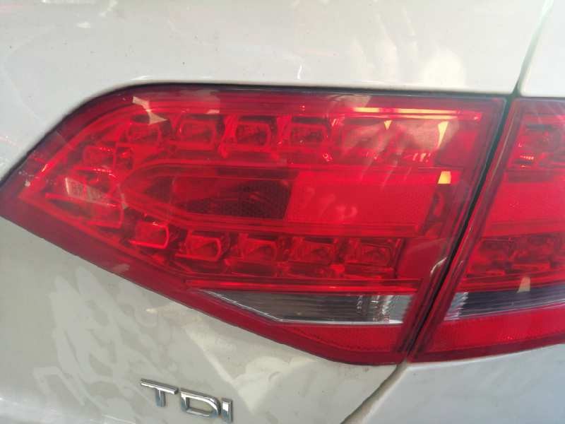 Recambio de piloto trasero derecho interior para audi a4 ber. (b8) básico referencia OEM IAM 8K5945094K  