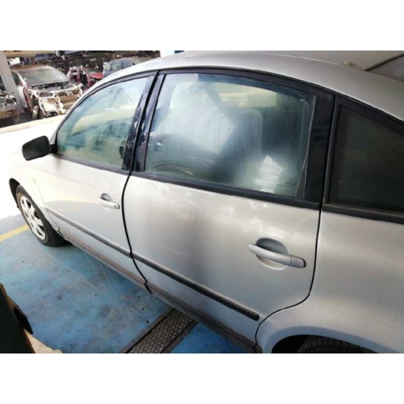 volkswagen passat berlina (3b2) del año 1999