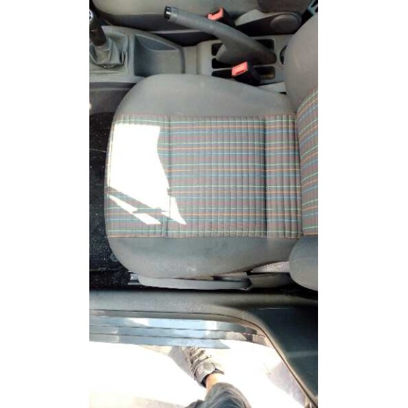 volkswagen polo (9n3) del año 2008