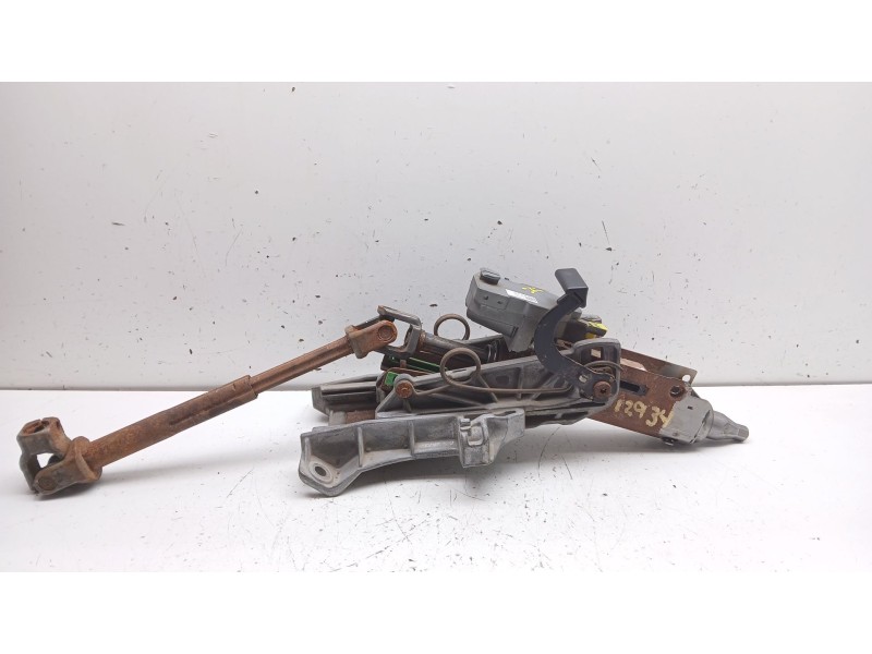 Recambio de columna direccion para volvo s40 berlina 1.6 diesel cat referencia OEM IAM P31317947 31340143 p31280655