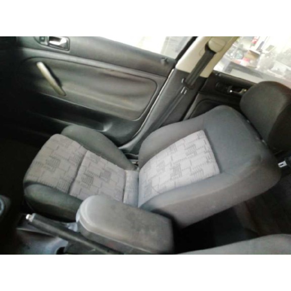 volkswagen passat berlina (3b2) del año 1999