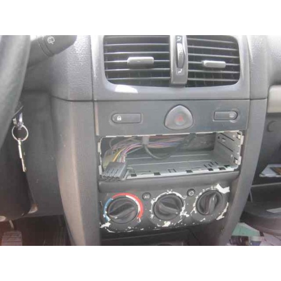 renault clio ii fase ii (b/cb0) del año 2005